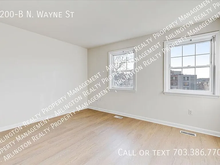 1200B N Wayne St — Photo 7