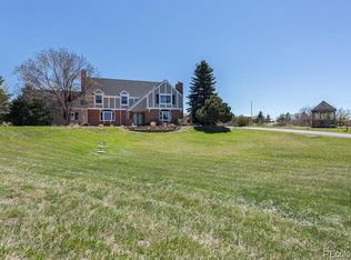 122 Surrey Dr, Castle Rock, CO 80108