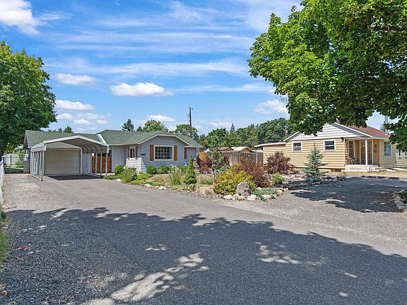 2nd image of 3021 N Girard Rd