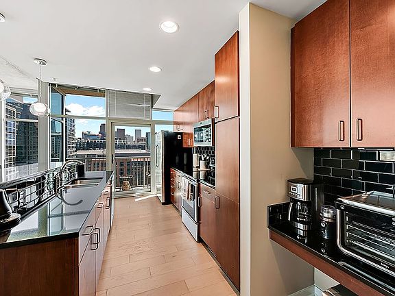 5th image of 1700 Bassett St Unit 1601