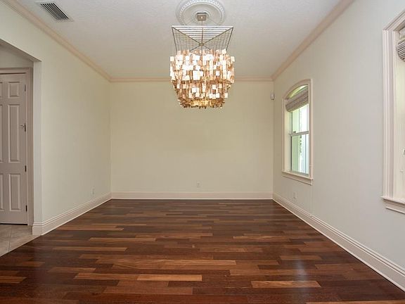 5th image of 3126 W Euclid Ave