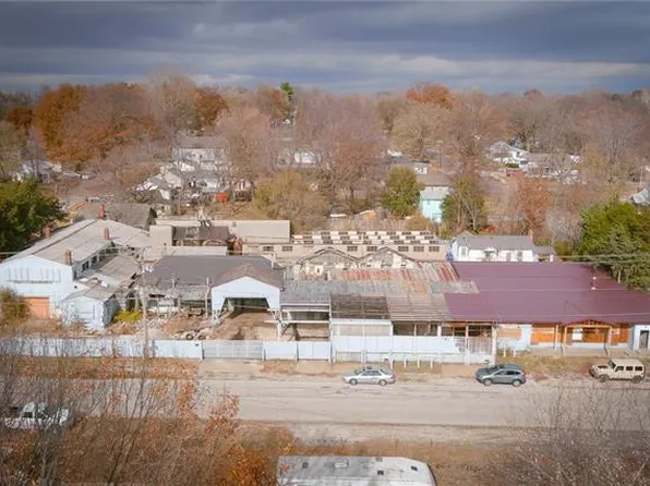 1618 S Osage St, Independence, MO 64055