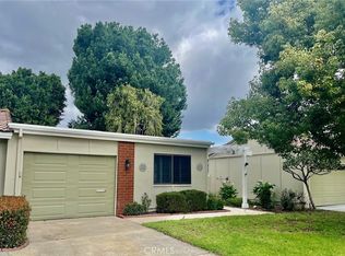 3297 San Amadeo UNIT B, Laguna Woods, CA 92637