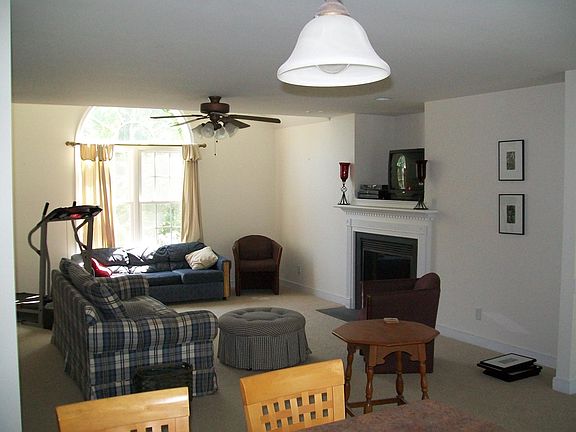 5th image of 8610 Macon Dr