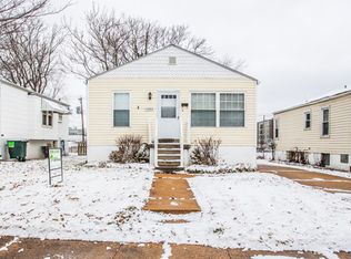 5909 Victoria Ave, Saint Louis, MO 63110