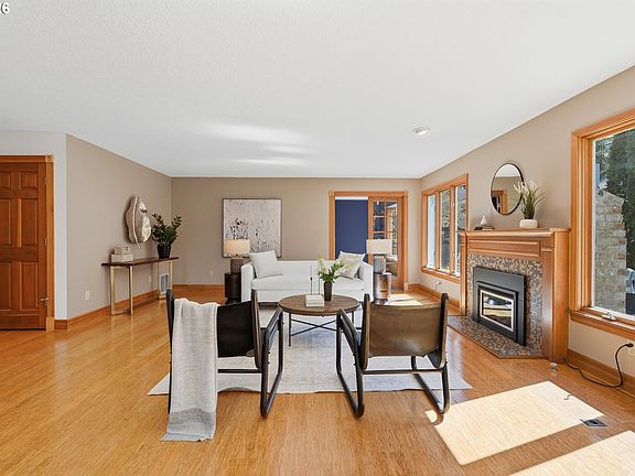 5th image of 7025 SW Windemere Loop