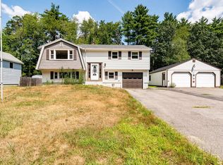 92 Old Dover Rd, Rochester, NH 03867