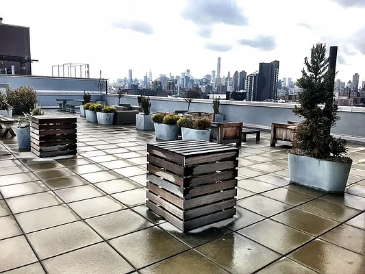 Rented by NY Space Finders Inc. | media 28