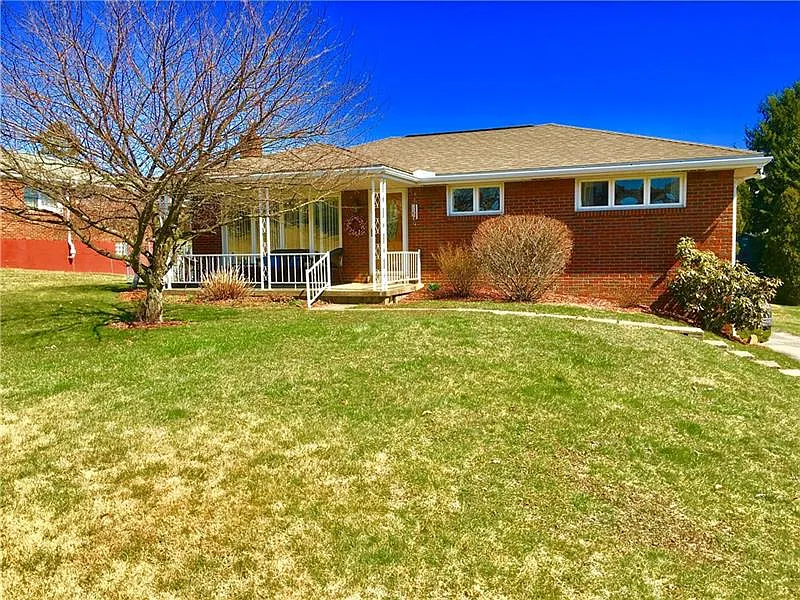 303 Timothy Dr photo 1