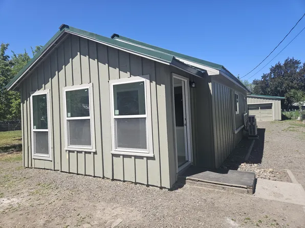 1162 S H St, Lakeview, OR 97630