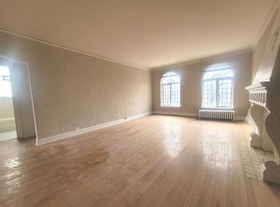 2562 N Prospect Ave APT 8, Milwaukee, WI 53211