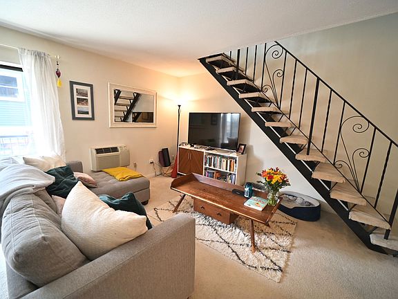 4th image of 24 Highland Ave #26