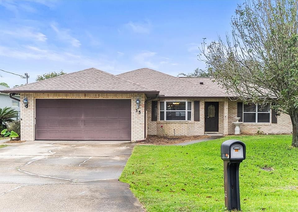 1st image of 35 Faircastle Ln