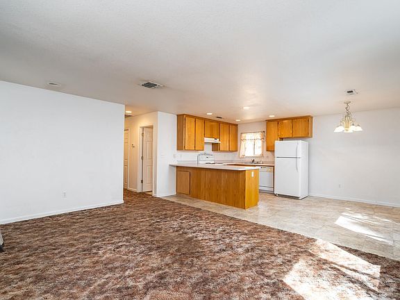 3rd image of 21899 Russian River Dr