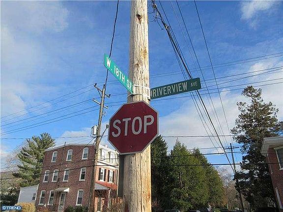 3rd image of 2402 W 18th St