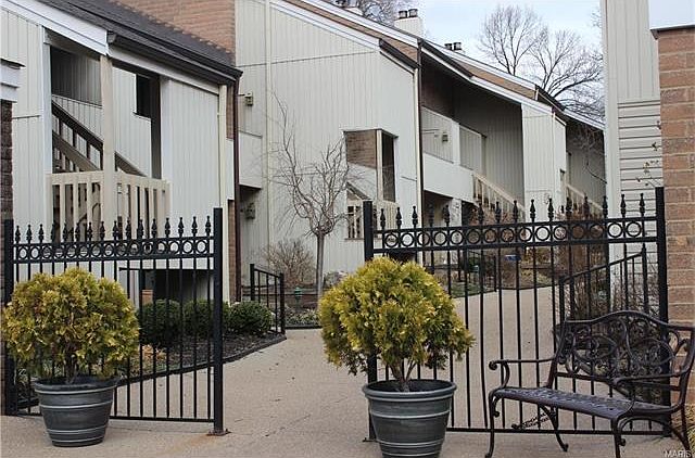 Welcome to 633 B Coeur De Royale!