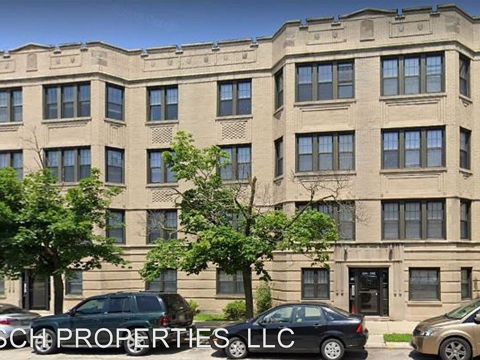 1st image of 2502 W Catalpa Ave APT 3
