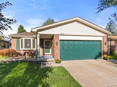 39629 Camp St, Harrison Township, MI, 48045