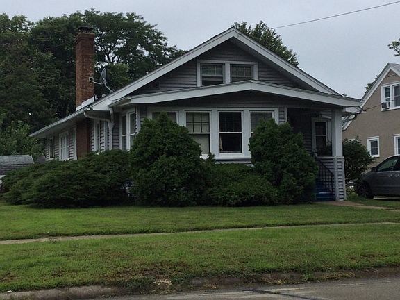 3rd image of 1934 N Church St