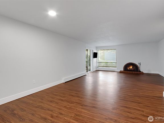 5th image of 7425 Ruby Drive SW #C6