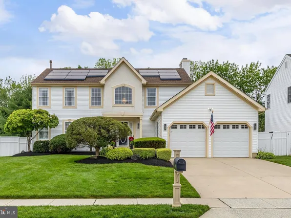 60 Haddock Dr, Sewell, NJ 08080