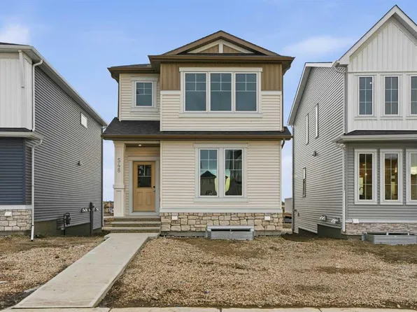 548 W Bridgeport St, Chestermere, AB T1X 3E6