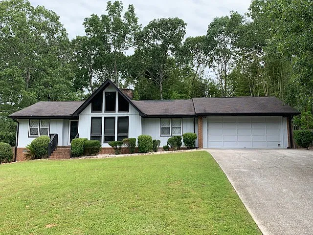 3253 Kimberly Woods Ct — Photo 1