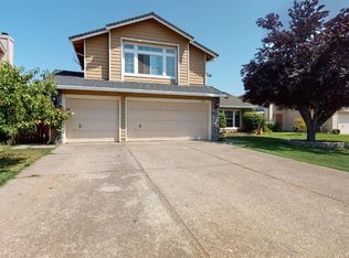 1120 Clover Pl, Manteca, CA