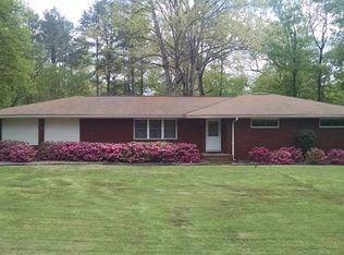 8 Castlewood Dr SW, Rome, GA 30165