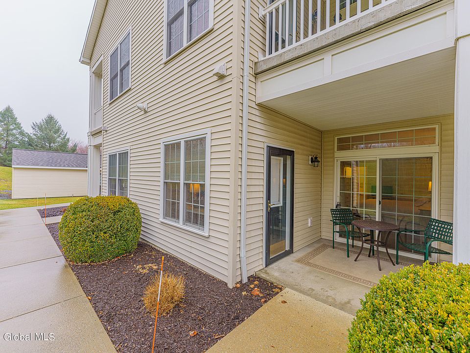 111 N Ridge Estates, Troy, NY 12182 Zillow