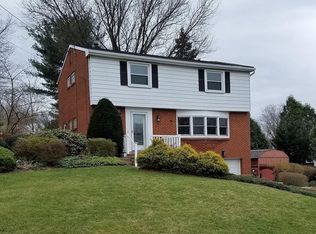 14 Carlsbad Rd, Pittsburgh, PA 15239