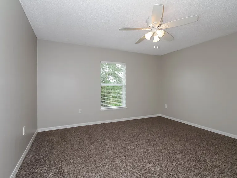 13518 Padron Ct — Photo 11