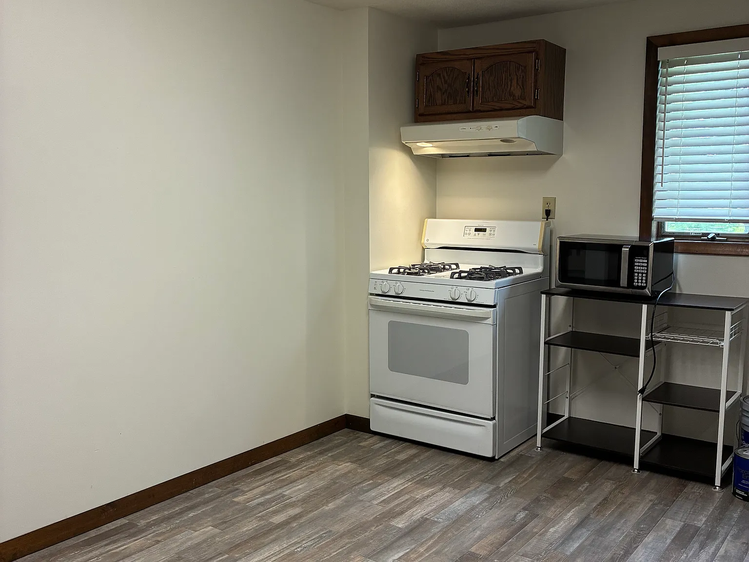 424 E Park Ave — Photo 4