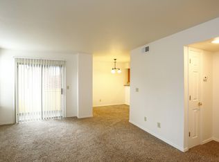 9855 E Louisiana Dr #206, Denver, CO 80247