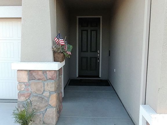 3rd image of 3521 W Elowin Ave