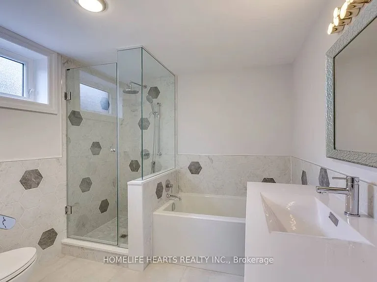730 Drury Ln — Photo 24