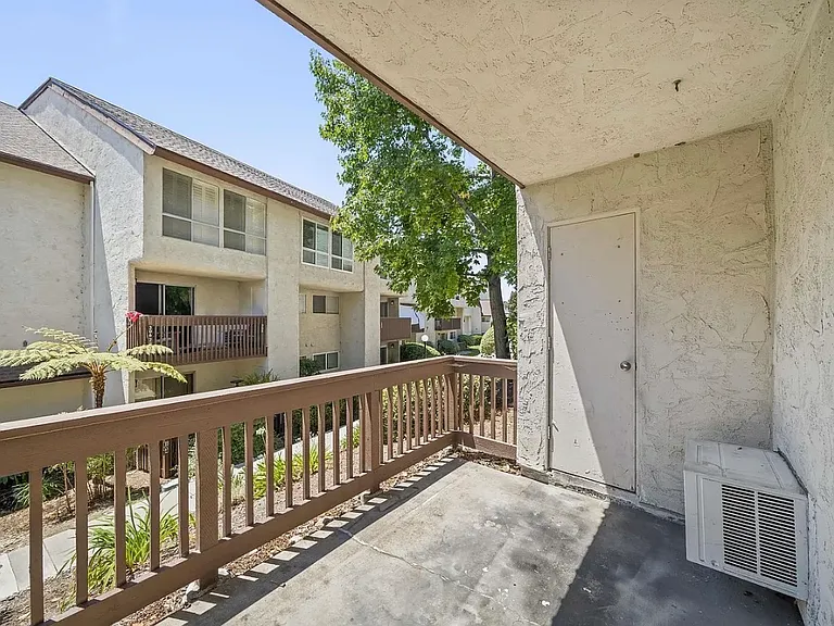 6131 Rancho Mission Rd #113 — Photo 12