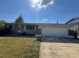 2636 Hadden Dr, Saint Louis, MO 63136