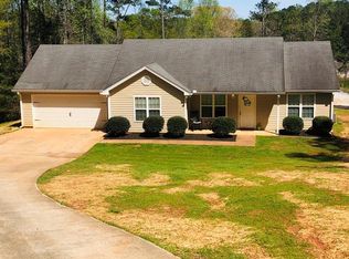 25 Rebel Rd, Newnan, GA 30263