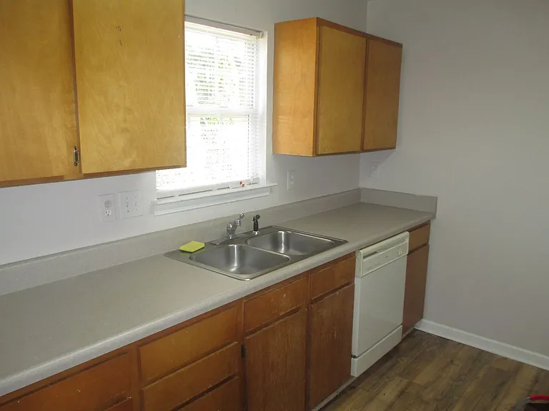 2315 Deherradora Ave — Photo 15