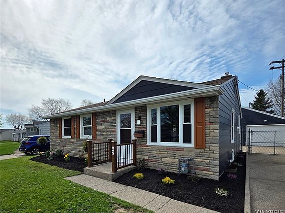 2nd image of 42 Glendale Ln