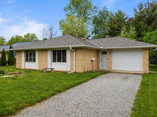 2010 E Vermont Ave, Urbana, IL 61802