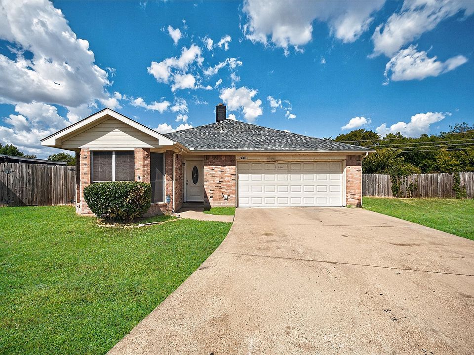 1st image of 3001 Green Vista Ct