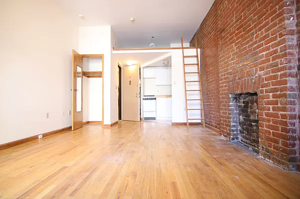 Rented by Guidance Realty Corp. | media 4