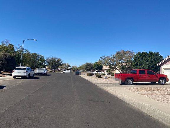 4th image of 6984 W Peck Dr