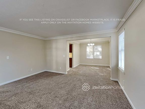4th image of 2640 Woodside Dr