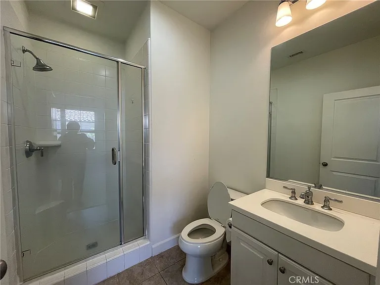 65 Berkshire Wood — Photo 16