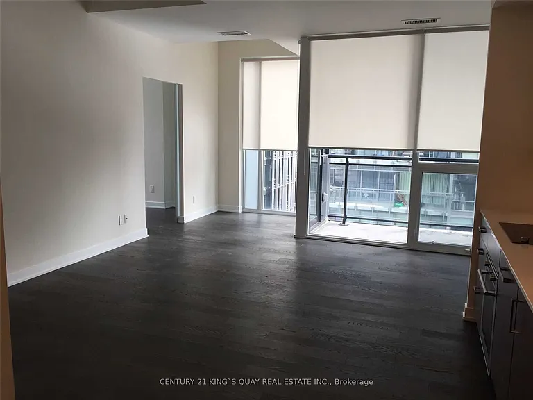 17 Dundonald St #1008 — Photo 5