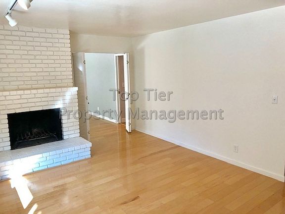 2nd image of 44 Buckingham Dr