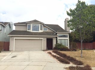 20 Penwick Cir, Salinas, CA 93906
